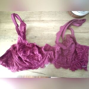 Victoria Secret Pink unlined lace bra